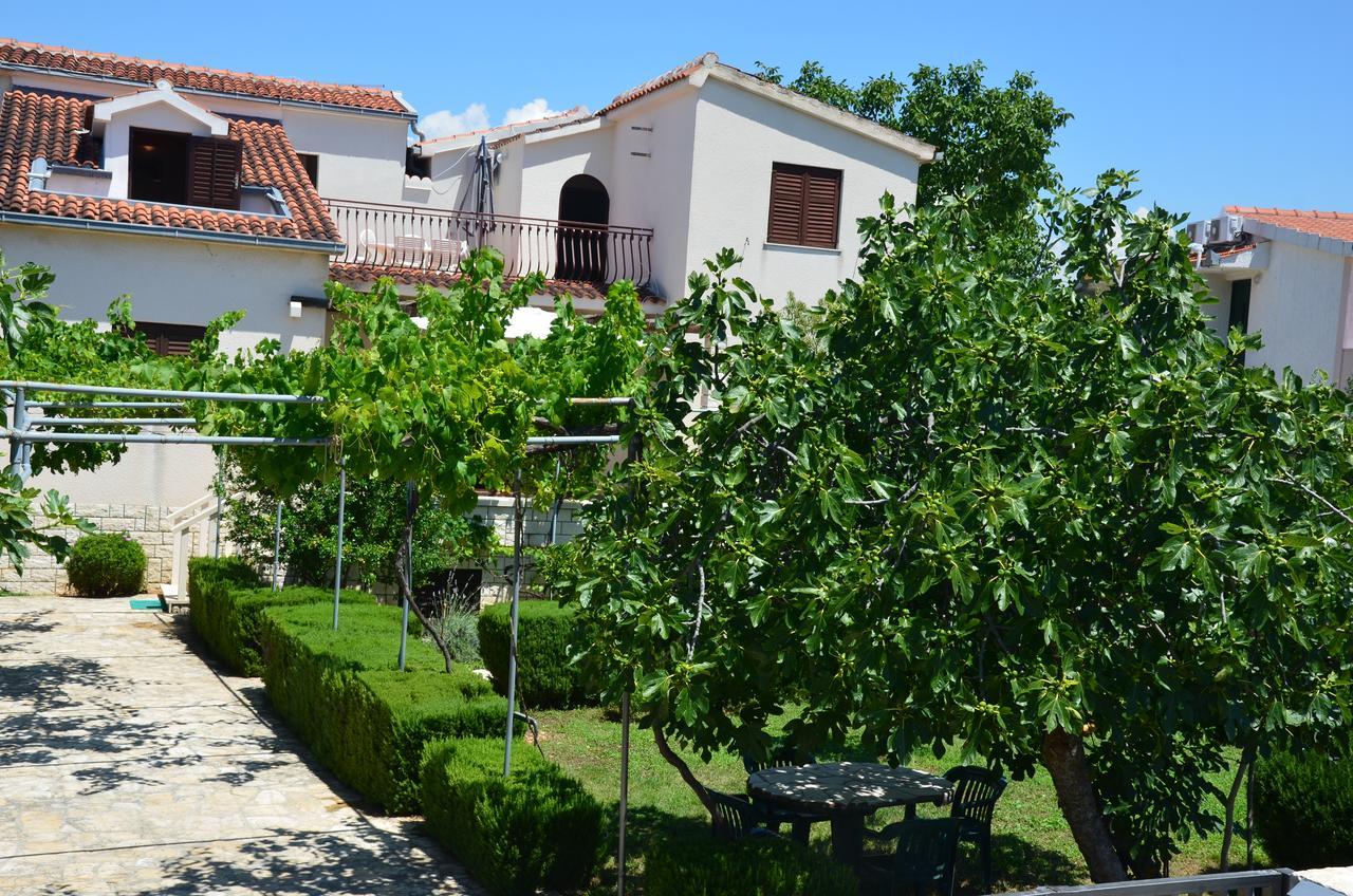 רוגוזניצה Apartments Dara מראה חיצוני תמונה