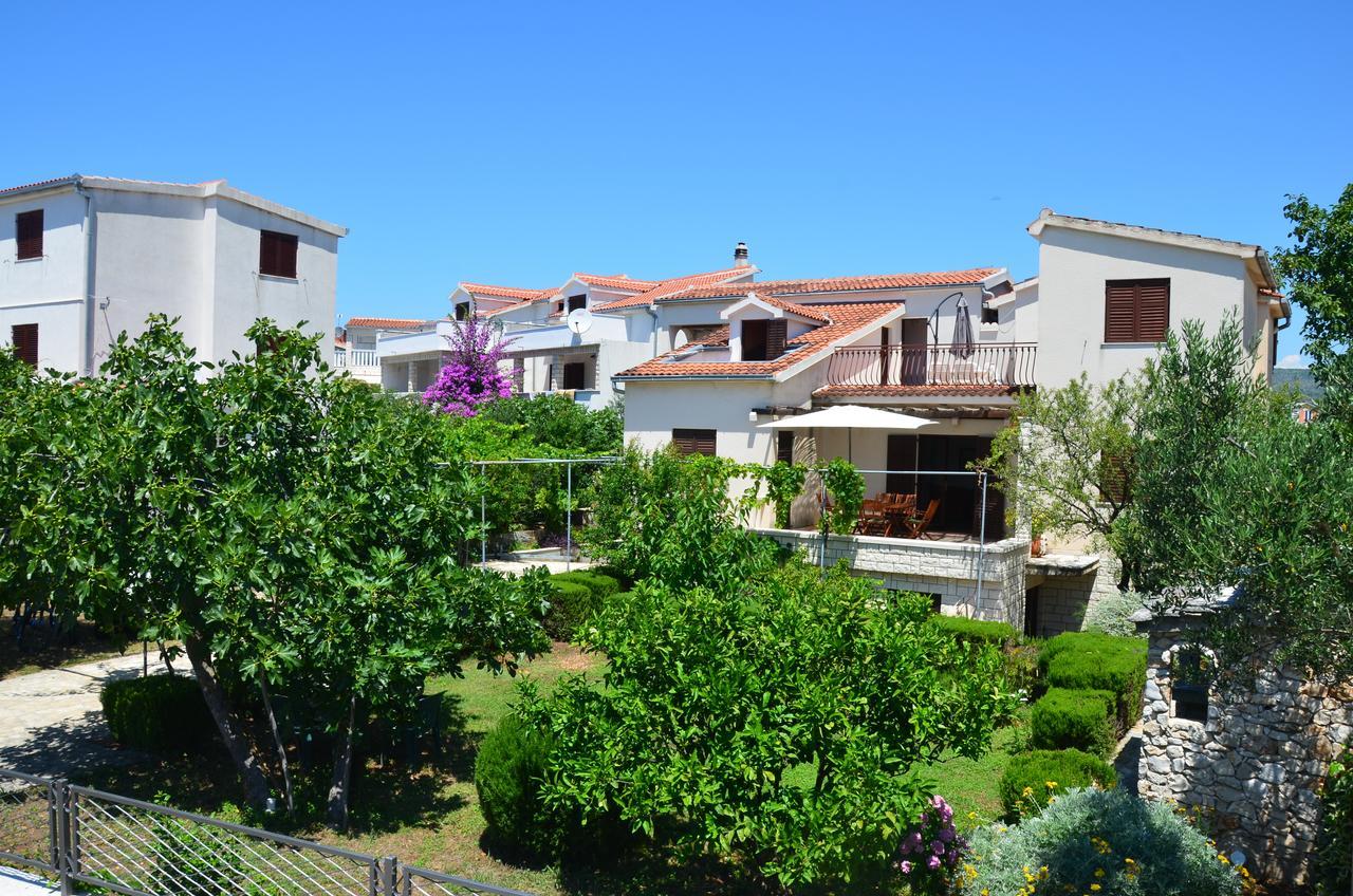 רוגוזניצה Apartments Dara מראה חיצוני תמונה